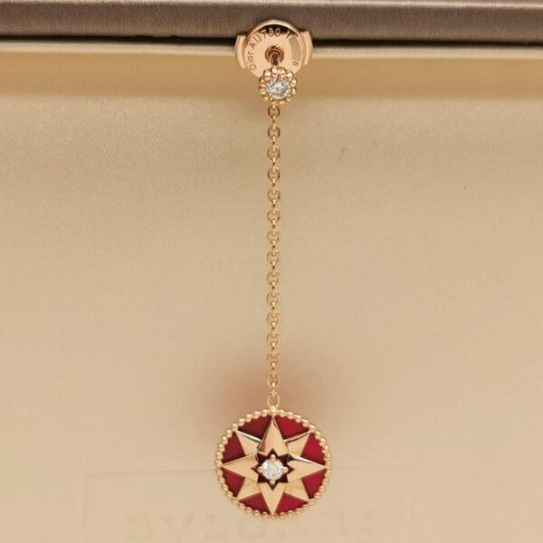 Dior Rose des Vents earring in rose gold with a diamond