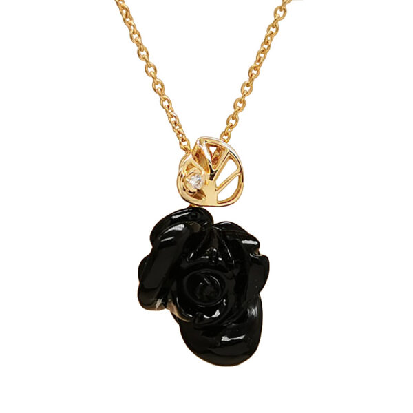 Dior Rose Dior Pré Catelan necklace in yellow gold with onyx and a diamond